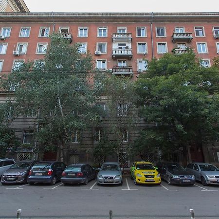 Modern Apartment In The City Center Sofia Exterior photo