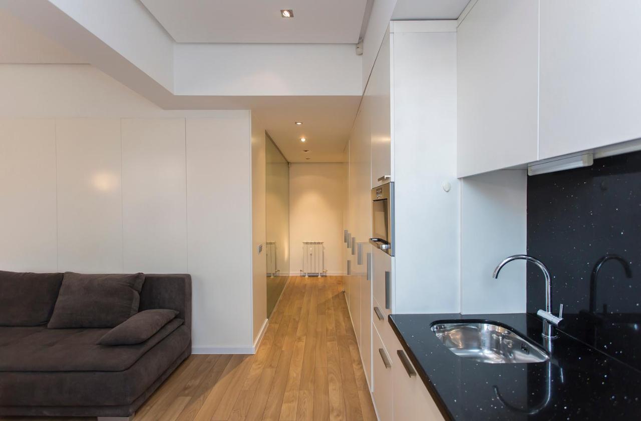 Modern Apartment In The City Center Sofia Exterior photo